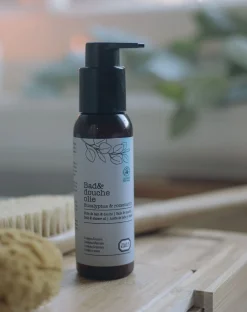 Badzout|Lichaamsverzorging*DILLE & KAMILLE Bad- & doucheolie,  eucalyptus & rozemarijn, 100ml