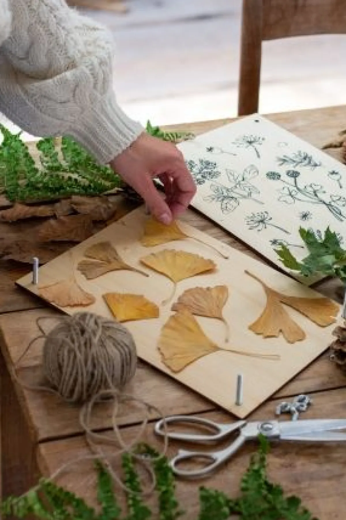 Herfst Decoratie|Diy*DILLE & KAMILLE Bloemenpers, hout, 29,7 x 21 cm
