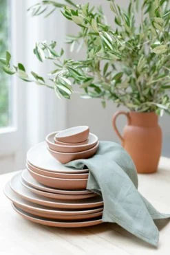 Borden|Serviessets*DILLE & KAMILLE Bord diep kiezel, terracotta, ø 23 cm