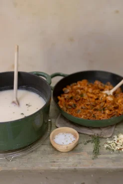 Pannen Vol Smaak|Bakken Met Peren*DILLE & KAMILLE Braadpan, gietijzer, groen, Ø 24 cm