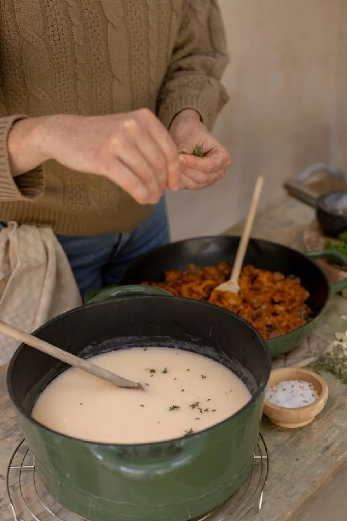 Pannen Vol Smaak|Bakken Met Peren*DILLE & KAMILLE Braadpan, gietijzer, groen, Ø 24 cm