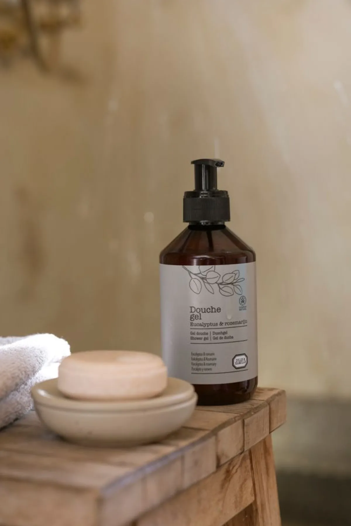 Lichaamsverzorging*DILLE & KAMILLE Douchegel, eucalyptus & rozemarijn, 300 ml