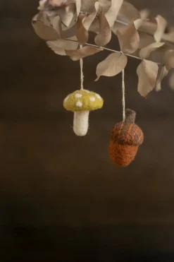 Warm Wonen|Herfst Decoratie*DILLE & KAMILLE Hanger, vilt, eikeltje, bruin