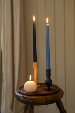 Tinten En Texturen|Herfst Decoratie*DILLE & KAMILLE Kaars gedraaide bol, rustiek wit, Ø8 cm