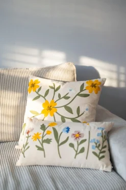 Kussens*DILLE & KAMILLE Kussen met bloemen, bio-katoen, offwhite, 50 x 50 cm