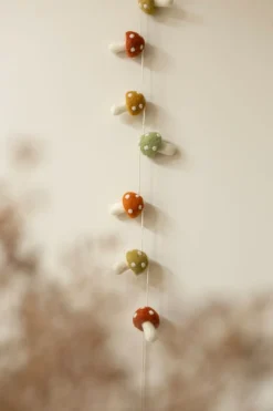 Warm Wonen|Herfst Decoratie*DILLE & KAMILLE Slinger, paddenstoelen, vilt, ca. 150 cm