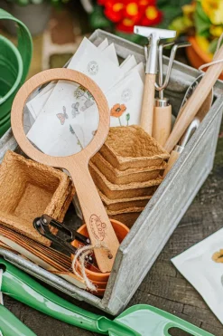 Buitenspeelgoed*DILLE & KAMILLE Vergrootglas, hout