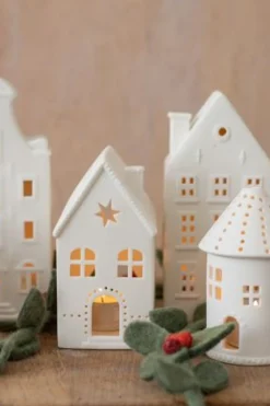 Porseleinen Huisjes|Theelichthouders*DILLE & KAMILLE Waxinelichthouder, porselein, huisje met ster, 14 cm